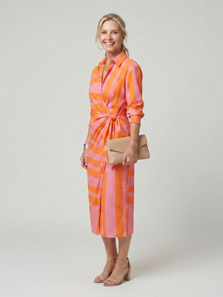 Leya | Robe midi à manches longues avec col et motif rayé