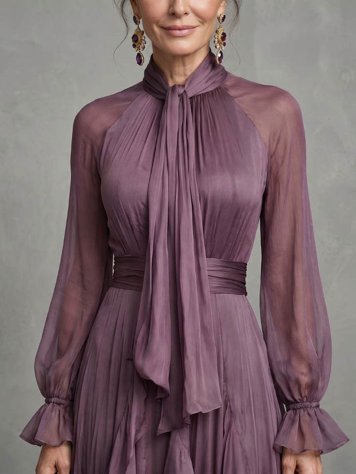 Demetria | Robe Maxi à Col Nœud et Volants