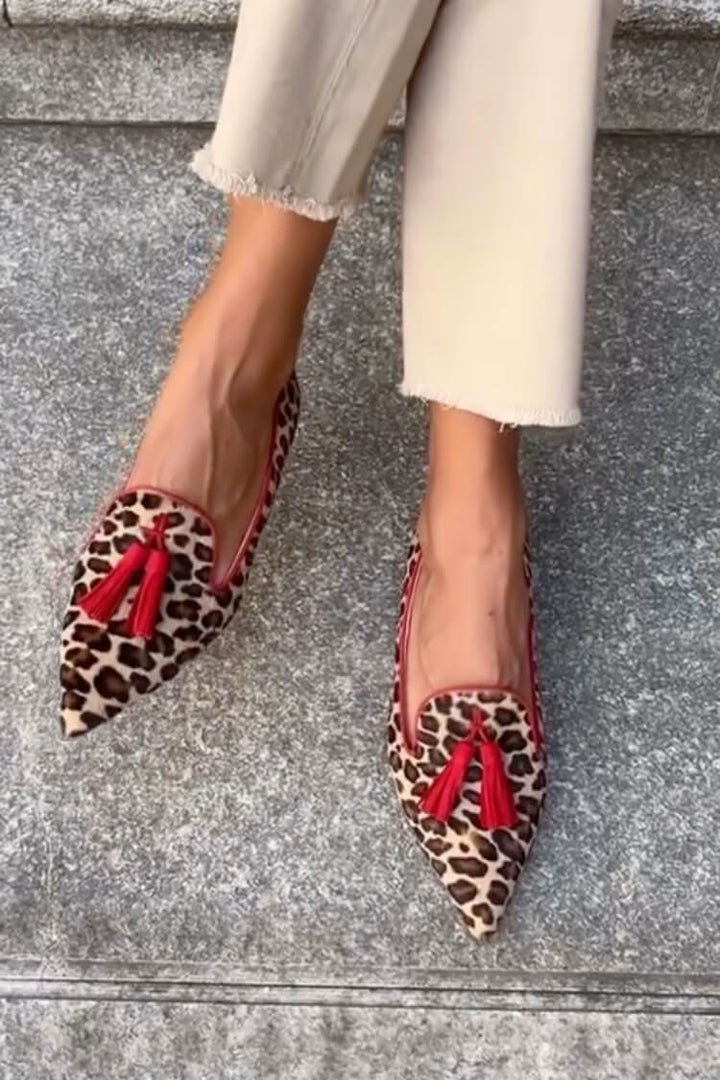 MOCASSINS À POINTE AVEC DÉTAILS À FRANGES