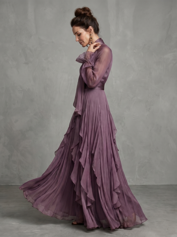 Demetria | Robe Maxi à Col Nœud et Volants