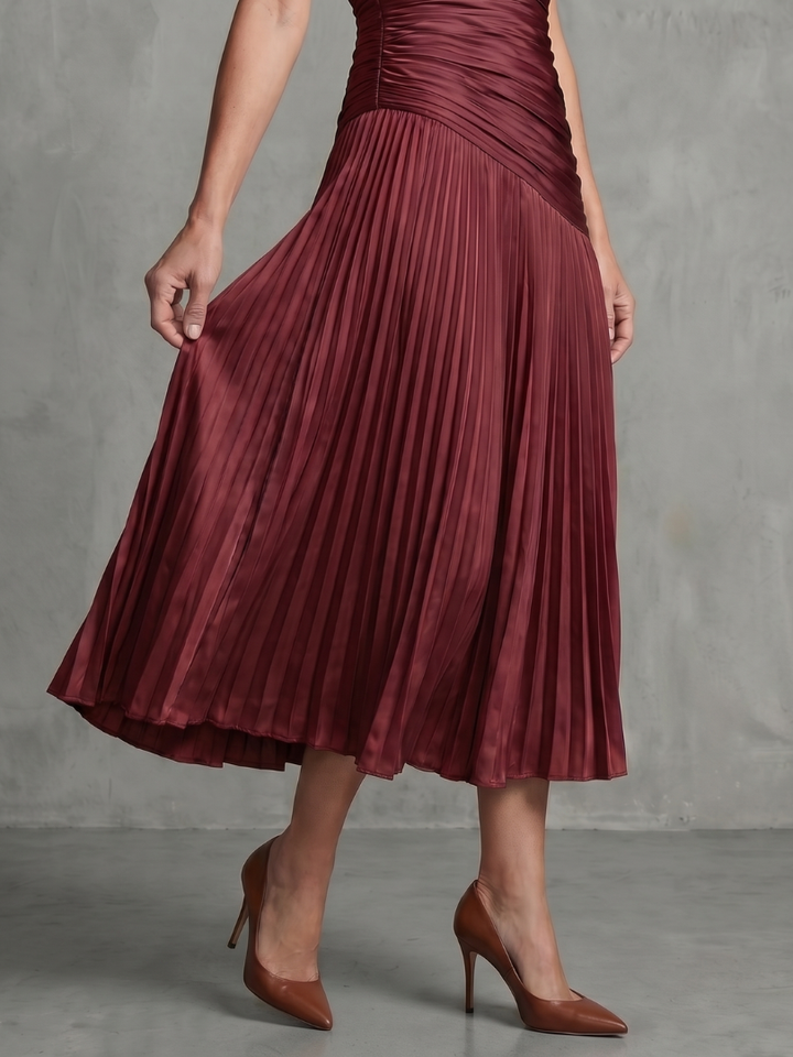 Theodora | Robe Midi Rayée avec Taille Plissée