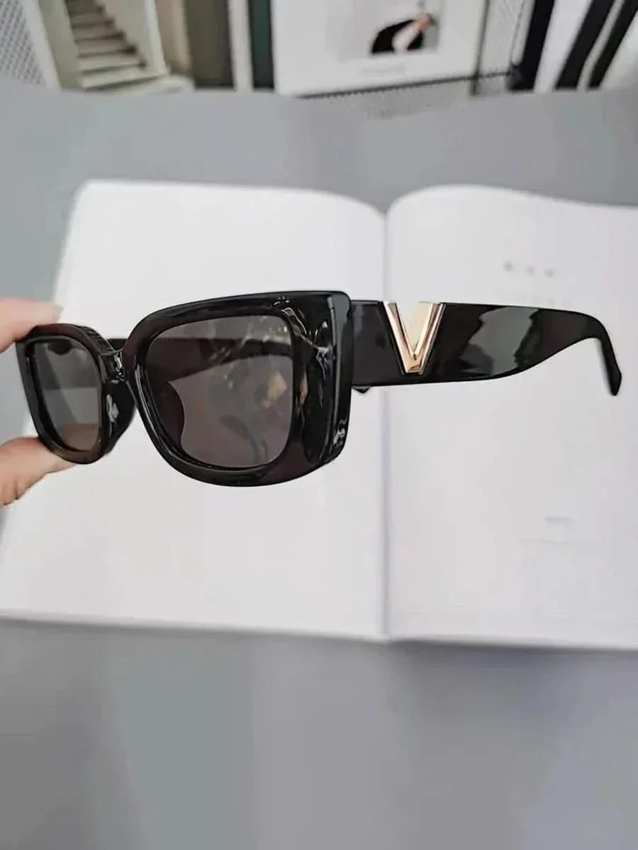 Taytum Edgy Sunglasses